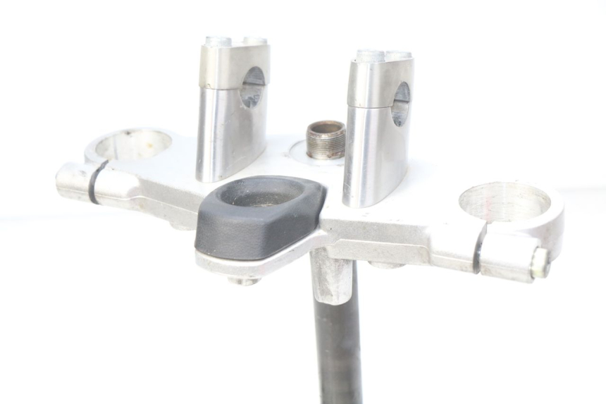 photo de GABELBRÃœCKE SUZUKI SV N 650 (1999 - 2002) - Oberflächenzustand und Material