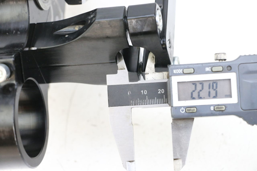 photo de GABELBRÃœCKE MINI MX SX 125 - Detailansicht des Bauteils