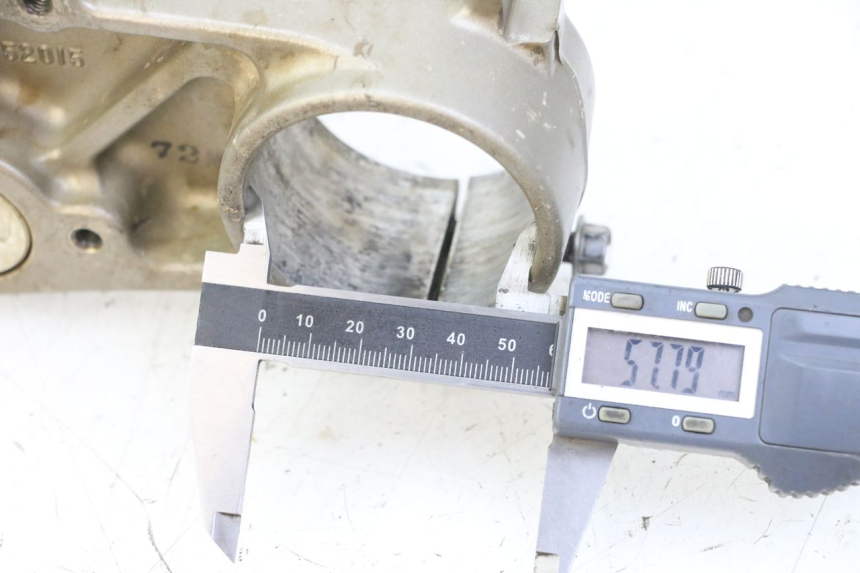 photo de GABELBRÃœCKE YAMAHA YZ-F YZF 250 (2007 - 2013) - Alternative Perspektive