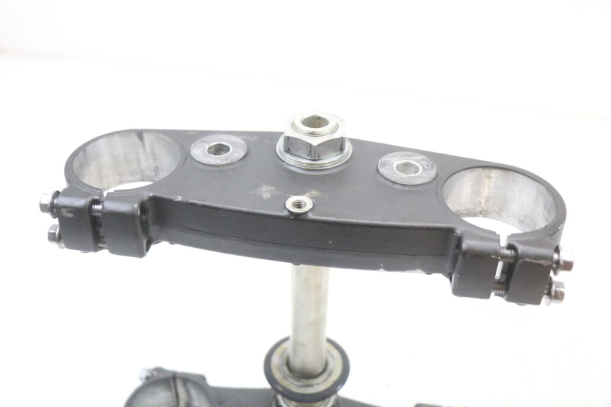 photo de GABELKOPF YAMAHA YZ 125 (2017 - 2021) - Details der Befestigungspunkte