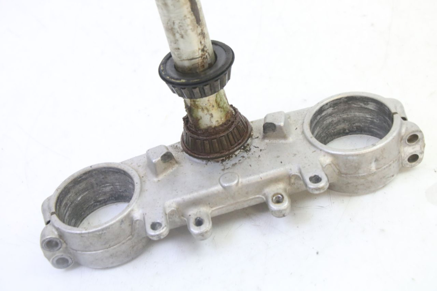 photo de GABELBRÃœCKE YAMAHA YZ 125 (1998 - 2005) - Kennzeichnungen und Originalreferenzen