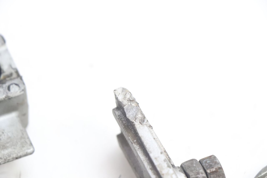 photo de KETTENSPANNER HONDA CB F HORNET 600 (2005 - 2006) - Technische Nahaufnahme