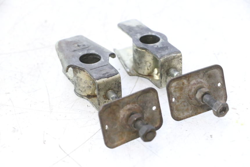 photo de KETTENSPANNER HONDA CB TWO FIFTY 250 (1991 - 2002) - Detailansicht des Bauteils