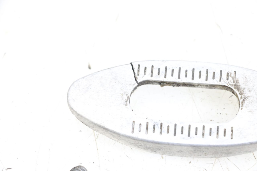 photo de KETTENSPANNER APRILIA CLASSIC 125 (1995 - 2001) - Details der Befestigungspunkte