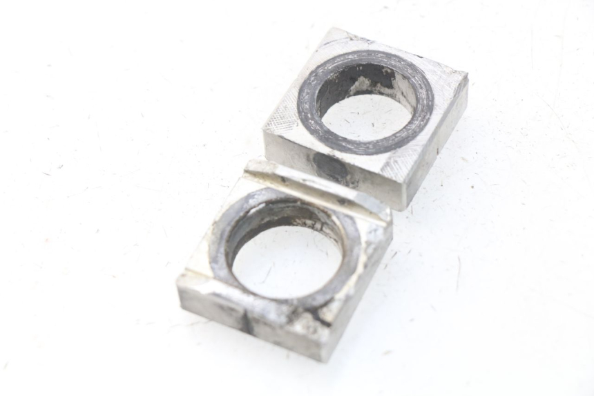 photo de KETTENSPANNER HONDA CRF CR-F 450 (2005 - 2008) - Zoom auf Gebrauchszustand