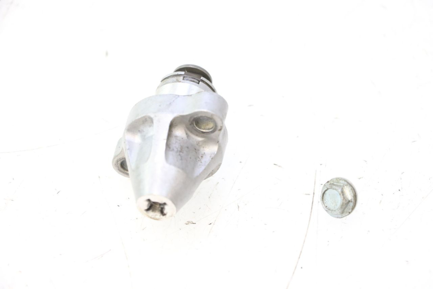 photo de STEUERKETTENSPANNER  YAMAHA FJR 1300 (2001 - 2005) - Technische Nahaufnahme