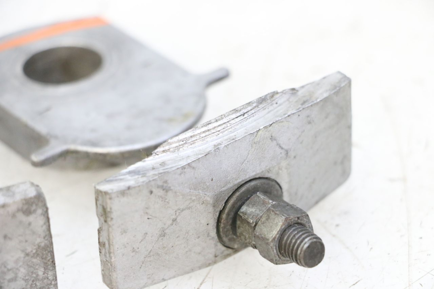 photo de KETTENSPANNER YAMAHA FJ 36Y 1100 (1984 - 1985) - Zoom auf Gebrauchszustand