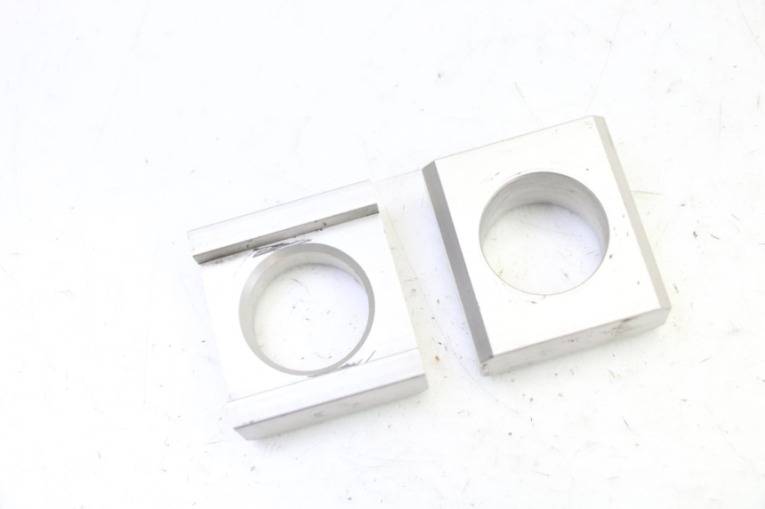 photo de KETTENSPANNER YAMAHA FZ6 FAZER S2 600 (2007 - 2011) - Hauptansicht