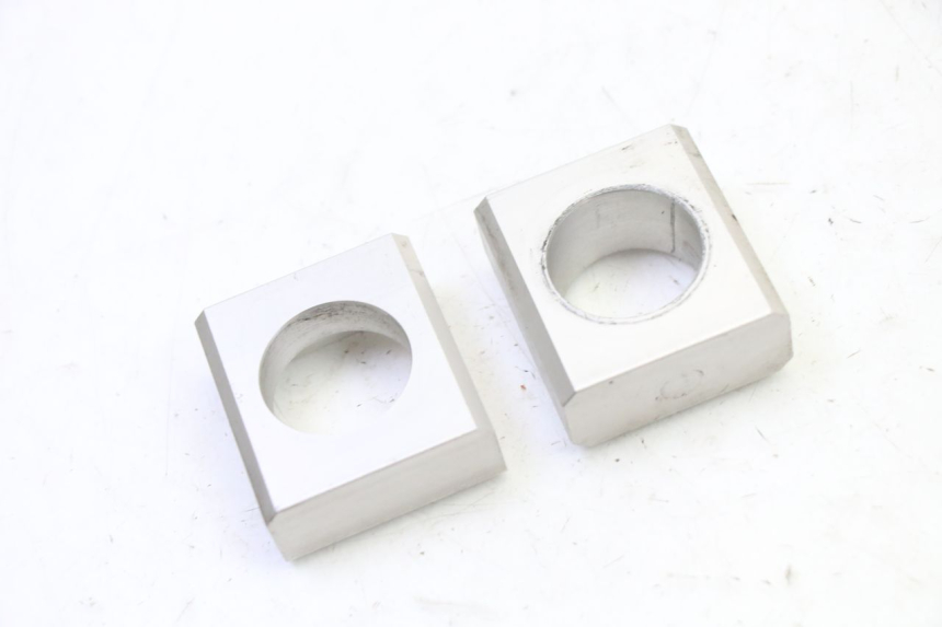 photo de KETTENSPANNER YAMAHA FZ6 FAZER S2 600 (2007 - 2011) - Zoom auf Gebrauchszustand