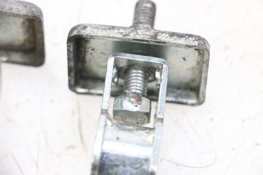 photo de KETTENSPANNER HYOSUNG GF 125 (2001 - 2005) - Zoom auf Gebrauchszustand