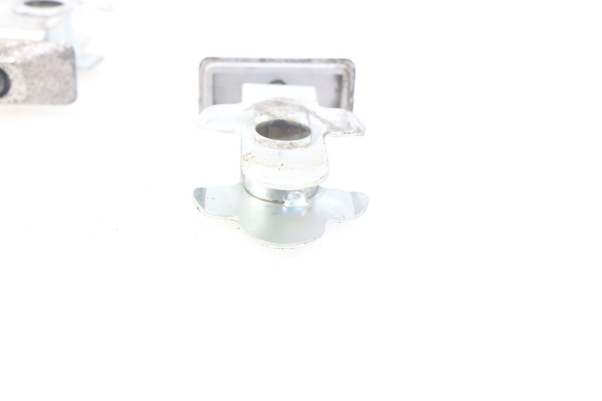 photo de KETTENSCHIEBER SUZUKI GSF S BANDIT 600 (2000 - 2004) - Alternative Perspektive