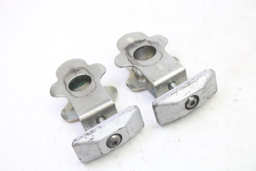 photo de KETTENSPANNER SUZUKI GSR 750 (2011 - 2017) - Alternative Perspektive