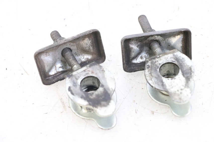 photo de KETTENSPANNER SUZUKI GZ MARAUDER 125 (1998 - 2004) - Detailansicht des Bauteils