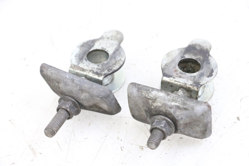 photo de KETTENSPANNER SUZUKI GZ MARAUDER 125 (1998 - 2004) - Zoom auf Gebrauchszustand