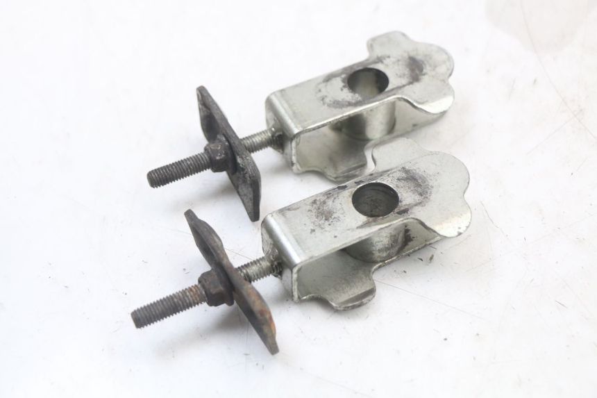 photo de KETTENSPANNER SUZUKI GS F 500 (2004 - 2007) - Zoom auf Gebrauchszustand