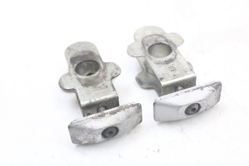 photo de KETTENSPANNER SUZUKI GSR 750 (2011 - 2017) - Hauptansicht