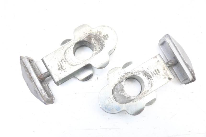 photo de KETTENSPANNER SUZUKI GSR 750 (2011 - 2017) - Zoom auf Gebrauchszustand