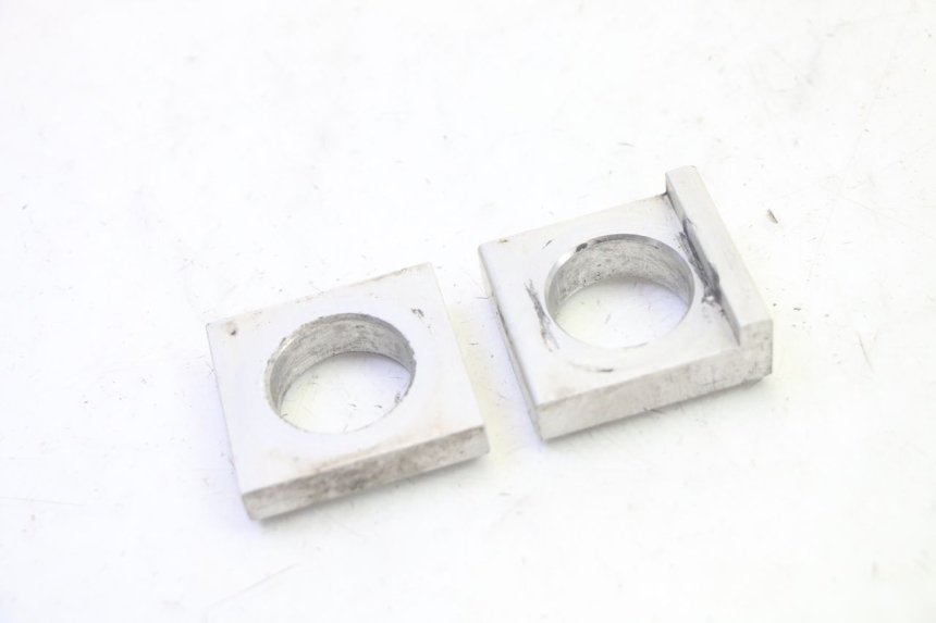 photo de KETTENSPANNER YAMAHA TDM ABS 900 (2002 - 2014) - Detailansicht des Bauteils