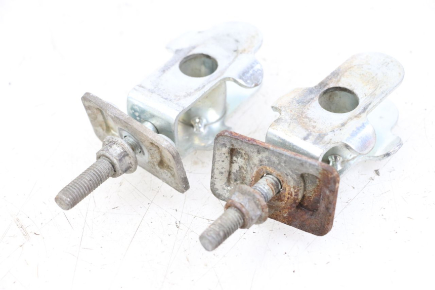 photo de KETTENSCHIENENSPANNER HYOSUNG XRX 125 (2000 - 2008) - Hauptansicht