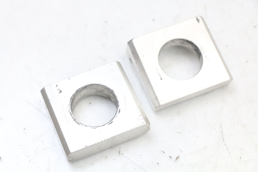 photo de KETTENSPANNER YAMAHA FZ1 FAZER 1000 (2007 - 2009) - Alternative Perspektive