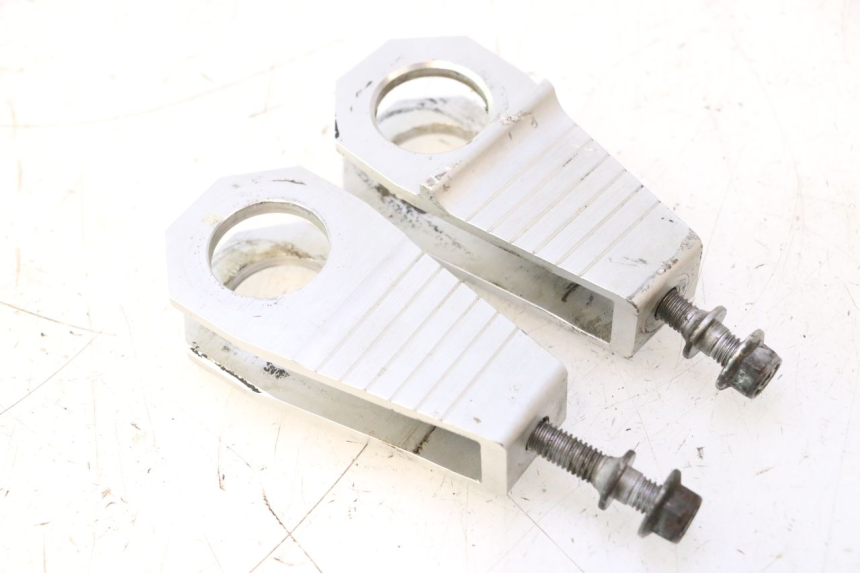 photo de KETTENSPANNER YAMAHA YZF R6 600 (2008 - 2009) - Detailansicht des Bauteils