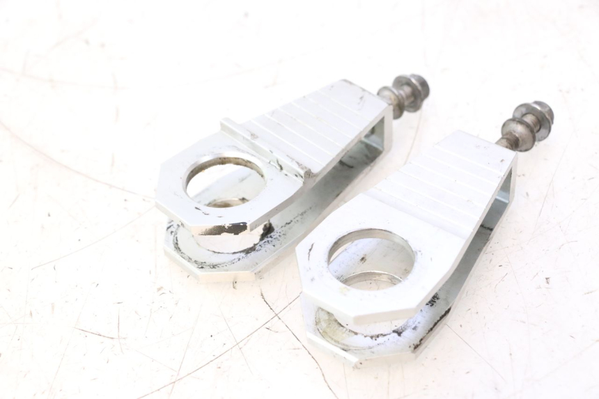 photo de KETTENSPANNER YAMAHA YZF R6 600 (2008 - 2009) - Zoom auf Gebrauchszustand