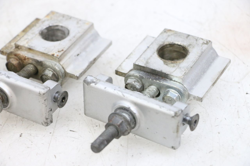 photo de KETTENSPANNER KAWASAKI ZR 7 750 (1999 - 2004) - Detailansicht des Bauteils