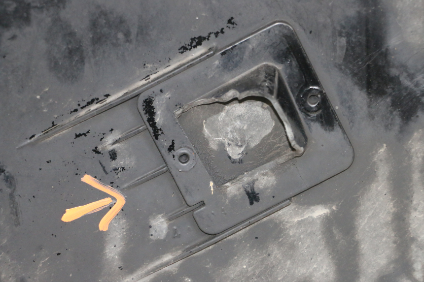 photo de KANZEL YAMAHA XJ F 900 (1983 - 1994) - Oberflächenzustand und Material