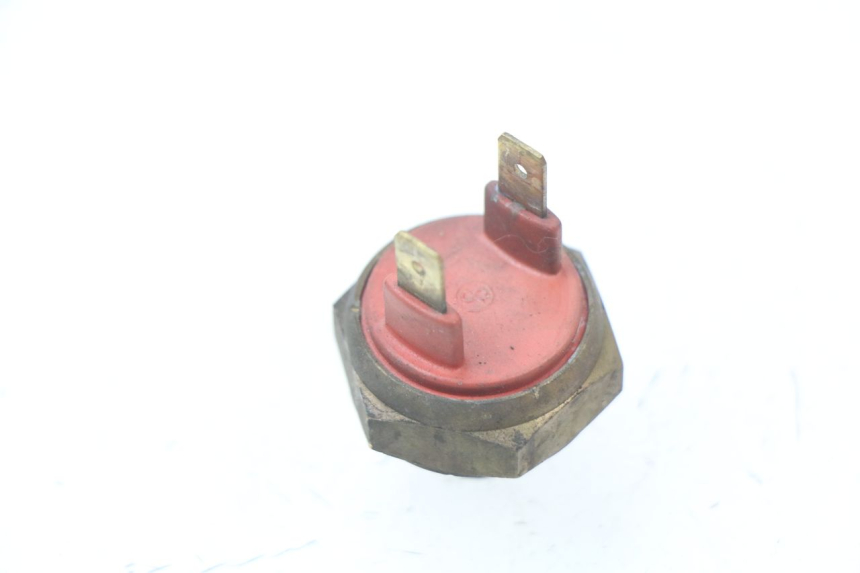 photo de THERMOSCHALTER PIAGGIO BEVERLY 125 (1998 - 2005) - Detailansicht des Bauteils