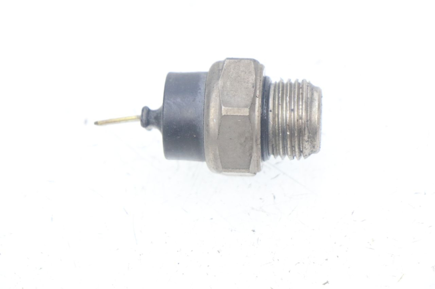 photo de THERMOSCHALTER HONDA CBR R 125 (2003 - 2006) - Zoom auf Gebrauchszustand