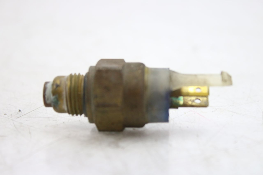 photo de THERMOCONTACT YAMAHA FZS FAZER 600 (1998 - 2001) - Detailansicht des Bauteils
