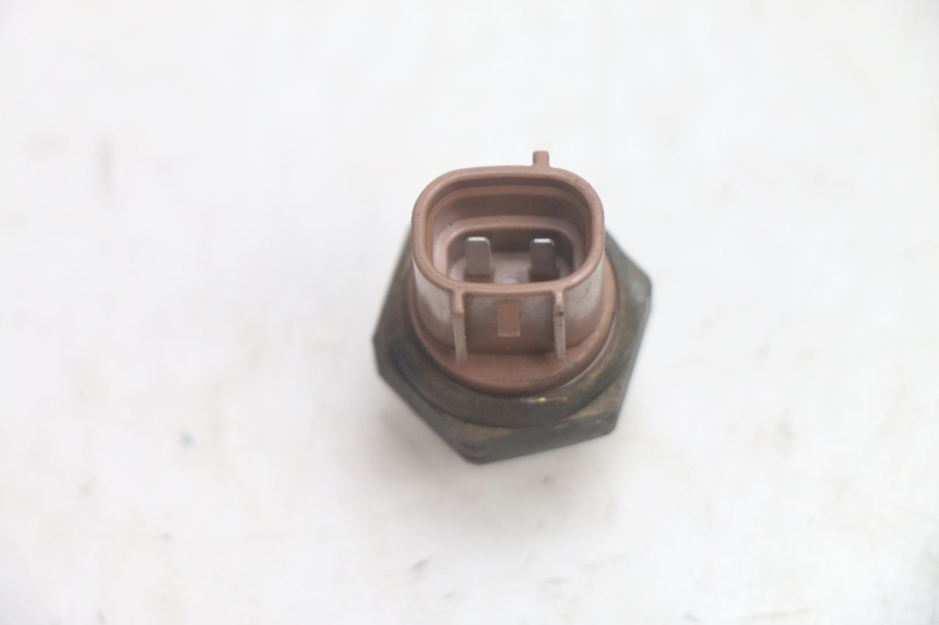 photo de THERMOSCHALTER SYM GTS EVO 125 (2009 - 2013) - Alternative Perspektive