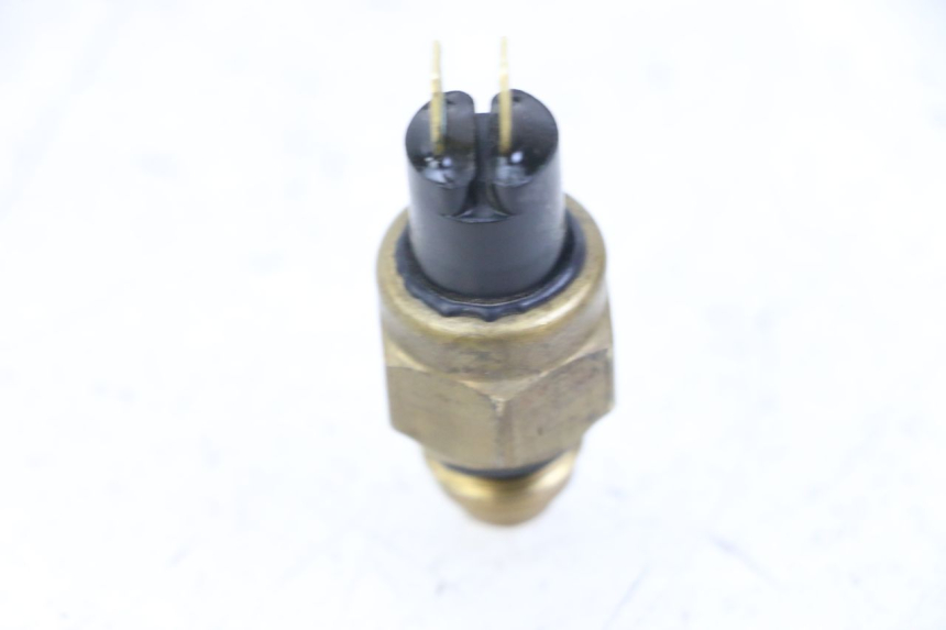 photo de THERMOSCHALTER KYMCO GRAND DINK 125 (2008 - 2014) - Detailansicht des Bauteils