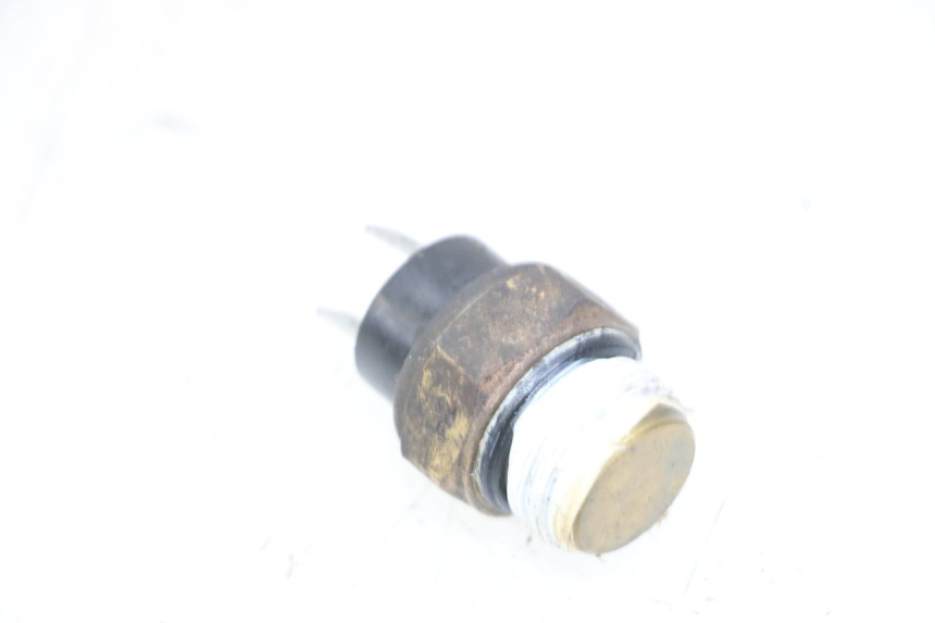 photo de THERMOSCHALTER PEUGEOT SATELIS 125 (2013 - 2018) - Detailansicht des Bauteils