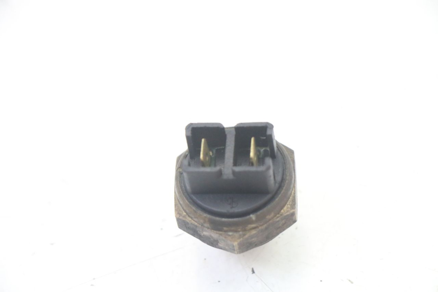 photo de THERMOSCHALTER APRILIA SCARABEO GT TOURING 125 (1999 - 2005) - Zoom auf Gebrauchszustand