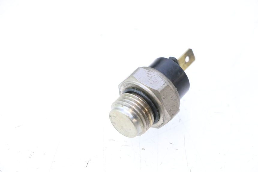 photo de THERMOSCHALTER HONDA ST PAN EUROPEAN 1100 (1990 - 2002) - Detailansicht des Bauteils