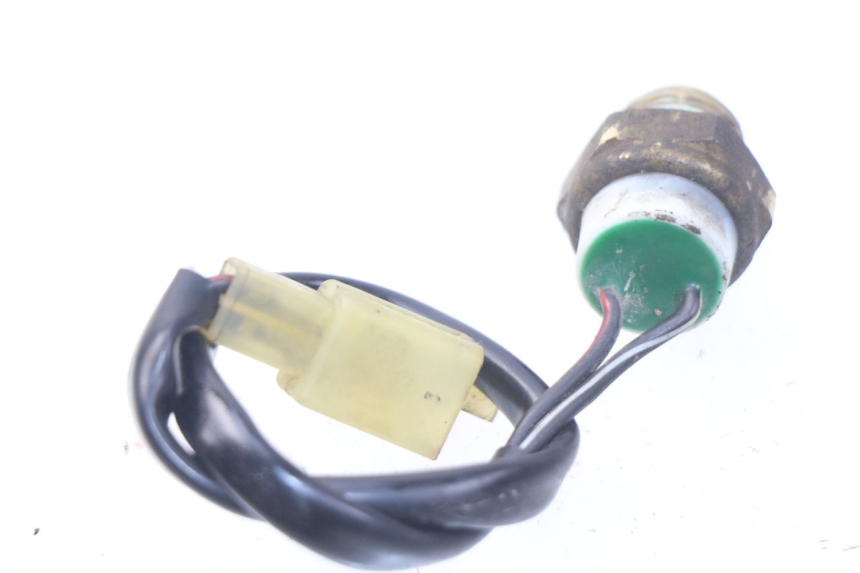 photo de THERMOSCHALTER SUZUKI UC EPICURO 125 (1999 - 2003) - Detailansicht des Bauteils