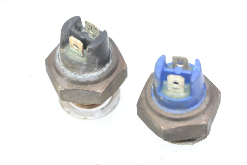 photo de THERMOKONTAKT YAMAHA YP MAJESTY 125 (2007 - 2010) - Detailansicht des Bauteils