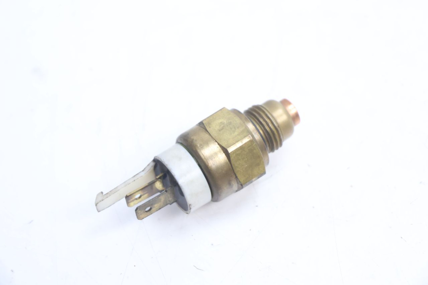 photo de THERMOSCHALTER KAWASAKI ZX-6R ZX6R 600 (2000 - 2002) - Detailansicht des Bauteils