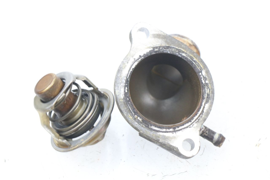 photo de THERMOSTAT  SUZUKI BURGMAN 650 (2002 - 2004) - Detailansicht des Bauteils