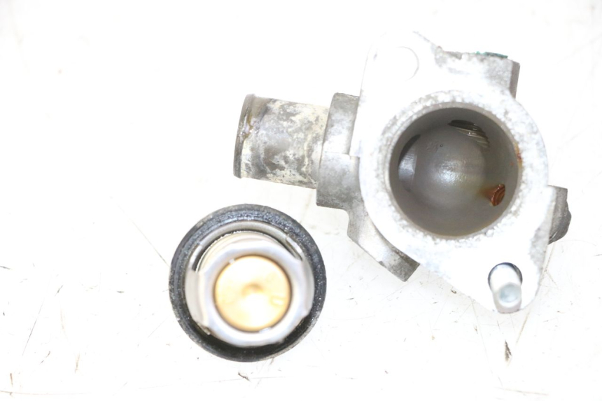 photo de THERMOSTAT SUZUKI BURGMAN 125 (2007 - 2014) - Detailansicht des Bauteils