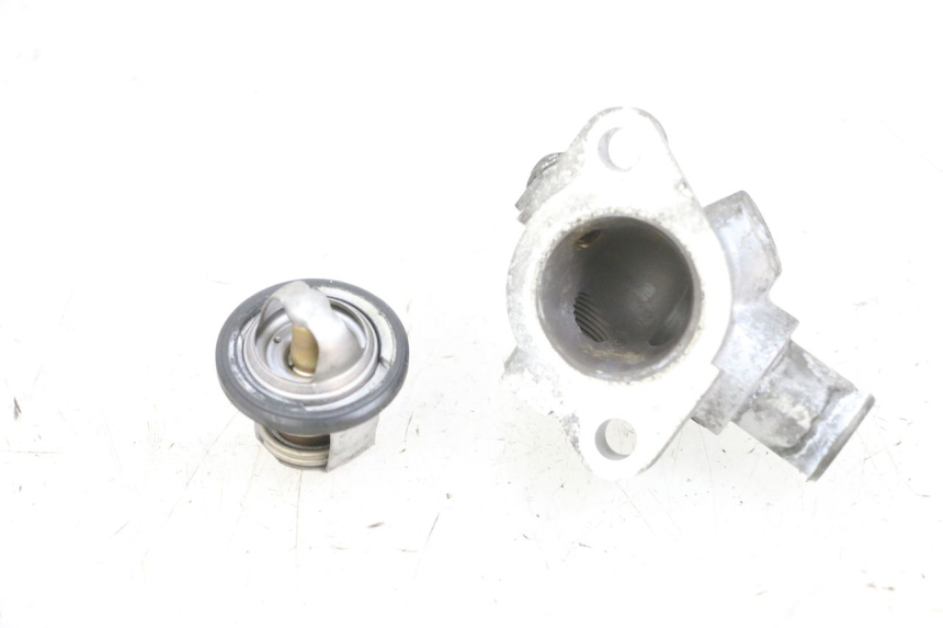 photo de THERMOSTAT SUZUKI BURGMAN 125 (2007 - 2014) - Zoom auf Gebrauchszustand