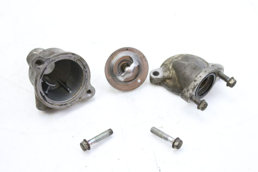 photo de THERMOSTAT HONDA CBF 500 (2004 - 2007) - Detailansicht des Bauteils