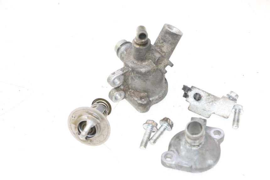 photo de THERMOSTAT HONDA FES PANTHEON 125 (2003 - 2007) - Oberflächenzustand und Material