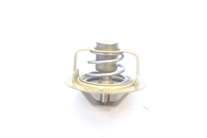 photo de THERMOSTAT  YAMAHA FZ8 800 (2010 - 2016) - Details der Befestigungspunkte