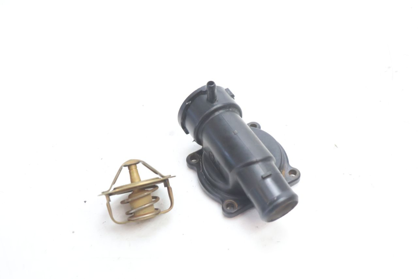 photo de THERMOSTAT  KAWASAKI GPX F ZX750F 750 (1986 - 1990) - Detailansicht des Bauteils