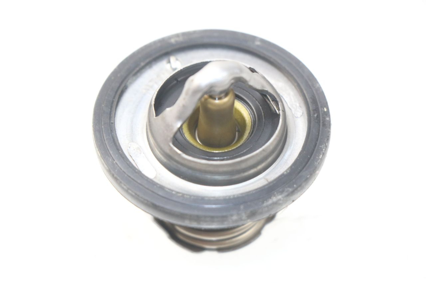 photo de THERMOSTAT  SUZUKI GSR 600 (2005 - 2012) - Hauptansicht