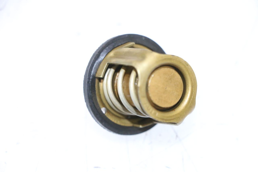 photo de THERMOSTAT  PEUGEOT SATELIS COMPRESSOR K15 125 (2006 - 2009) - Detailansicht des Bauteils