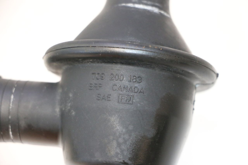 photo de THERMOSTAT  CAN-AM SPYDER RS 1000 (2008 - 2012) - Detailansicht des Bauteils