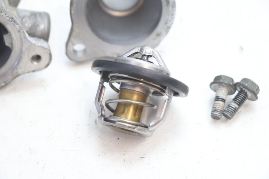 photo de THERMOSTAT  SUZUKI SV S 650 (2003 - 2009) - Alternative Perspektive